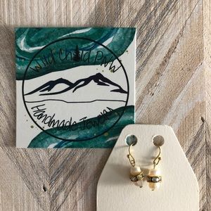 Freshwater Pearl Rhinestone & Gold Plated Earrings